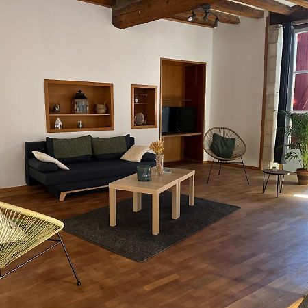 Atypique Apartment Châteauneuf-de-Gadagne Exterior photo